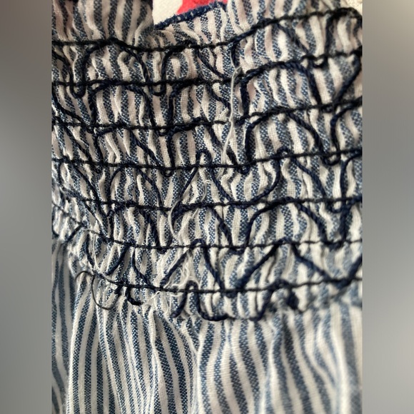 DizzyLizzy Blue and White Striped and Embroidered Tunic Top - SZ L - Picture 11 of 13